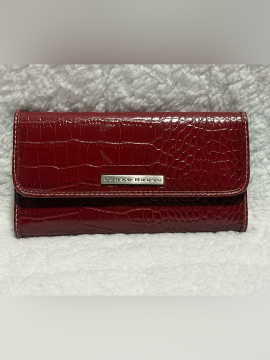 Crazy Horse By Liz Claiborne Handbags - Crazy Horse by Liz Claiborne Burgundy Croc-Embossed Wallet